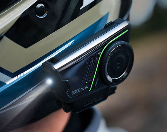 PRACTICAL ILLUMINATION WITH INTEGRATED LED FLASHLIGHT