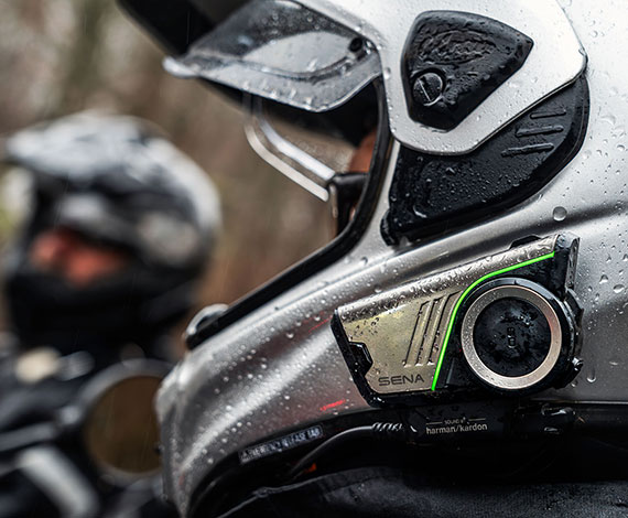 UNMATCHED DURABILITY WITH IPX7 WATERPROOFING